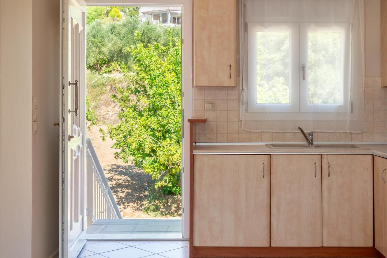 Lagadi Apartment 3 Ласи Екстериор снимка